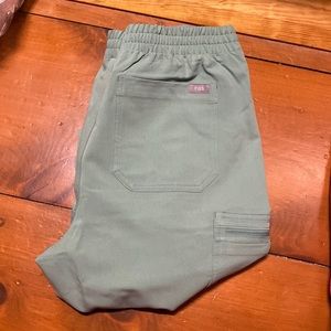 Figs Jade skinny Yola scrub pants